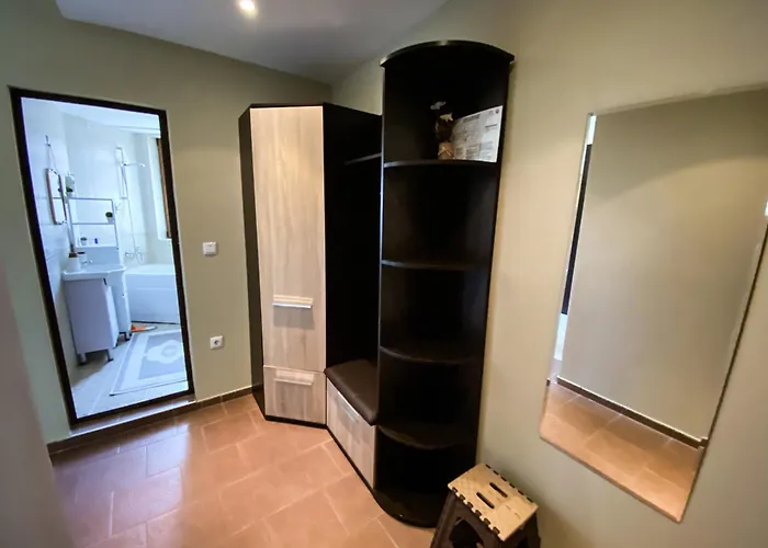 Deluxe 2oom From Gondola